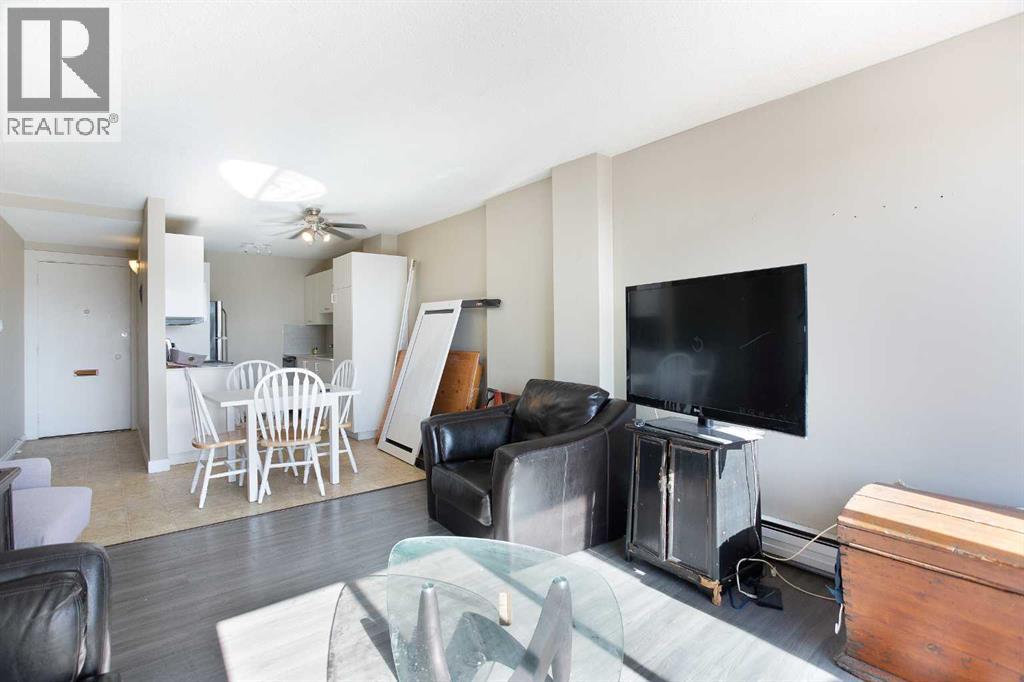 #740 519 17 Avenue SW - 6
