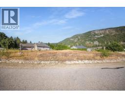 1609 Tower Ridge Road, Castlegar, BC V1N4W7 Photo 17