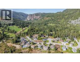 1609 Tower Ridge Road, Castlegar, BC V1N4W7 Photo 10