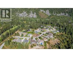 1609 Tower Ridge Road, Castlegar, BC V1N4W7 Photo 8