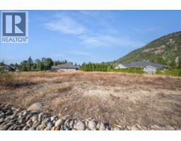 1609 Tower Ridge Road, Castlegar, BC V1N4W7 Photo 22