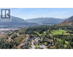 1609 Tower Ridge Road, Castlegar, BC V1N4W7 Photo 13