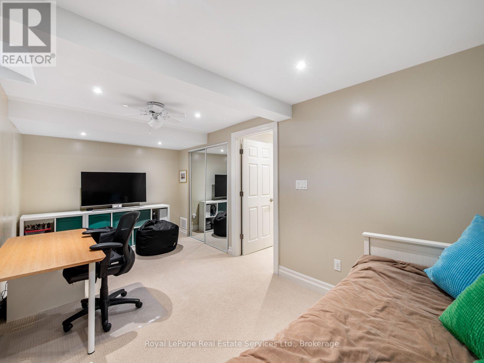 205 LITTLEWOOD DRIVE - Image 25