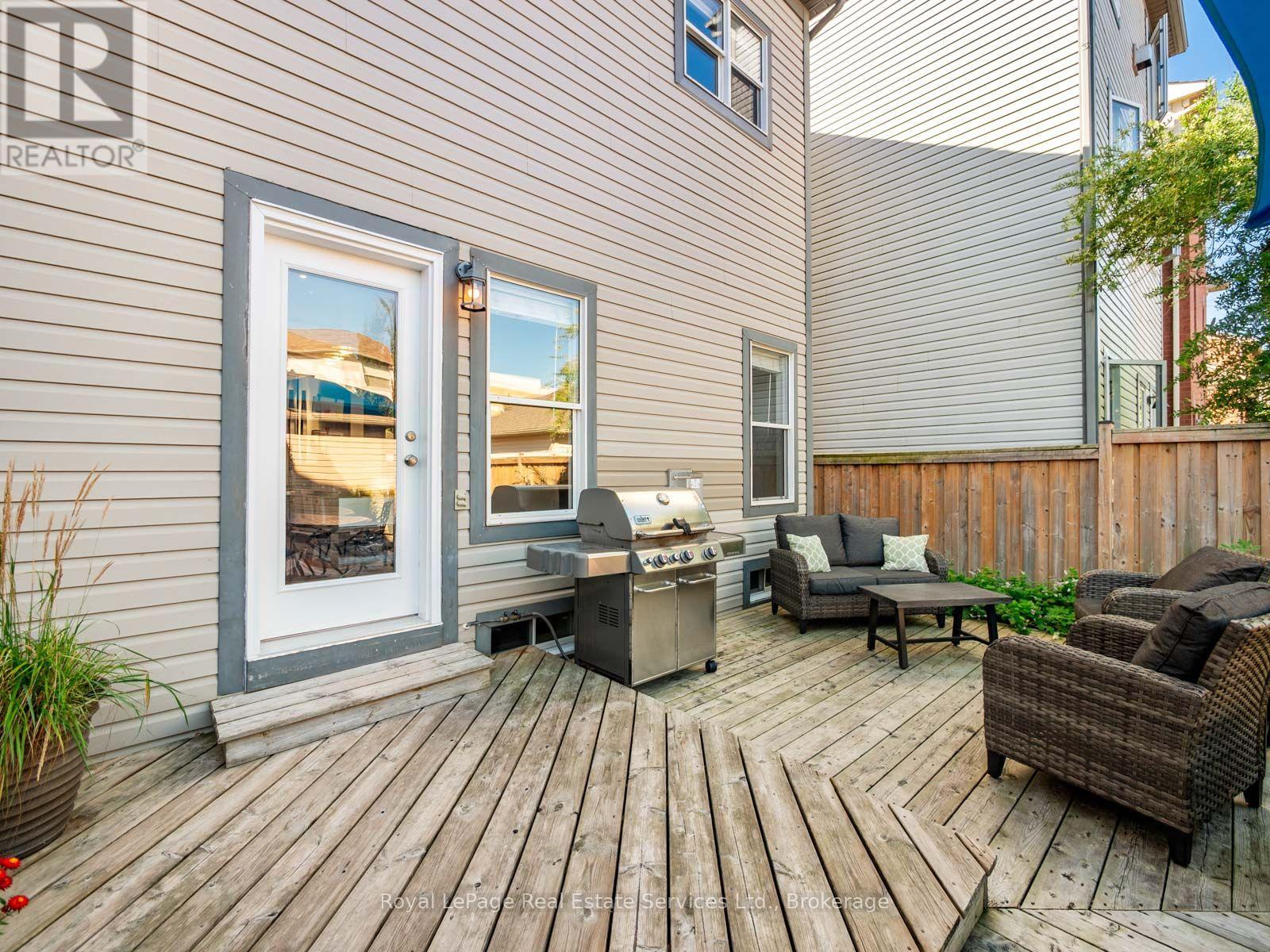 205 LITTLEWOOD DRIVE - Image 32