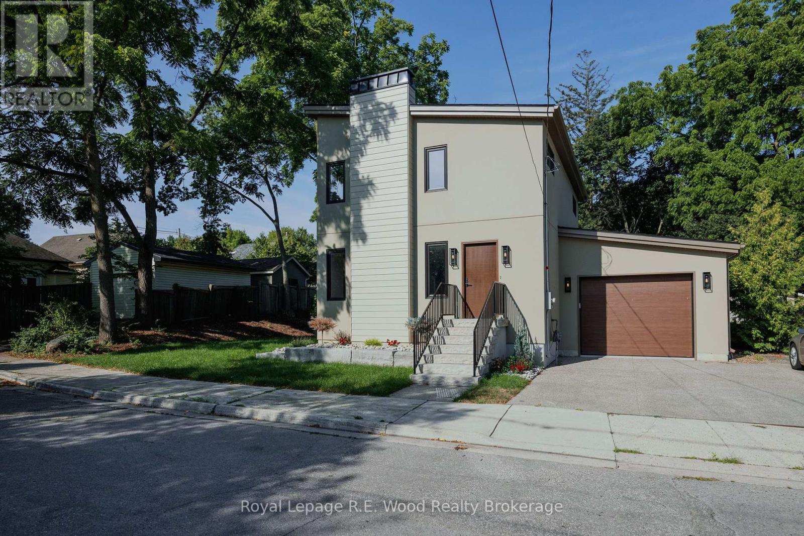 14 LUNDY LANE - 2