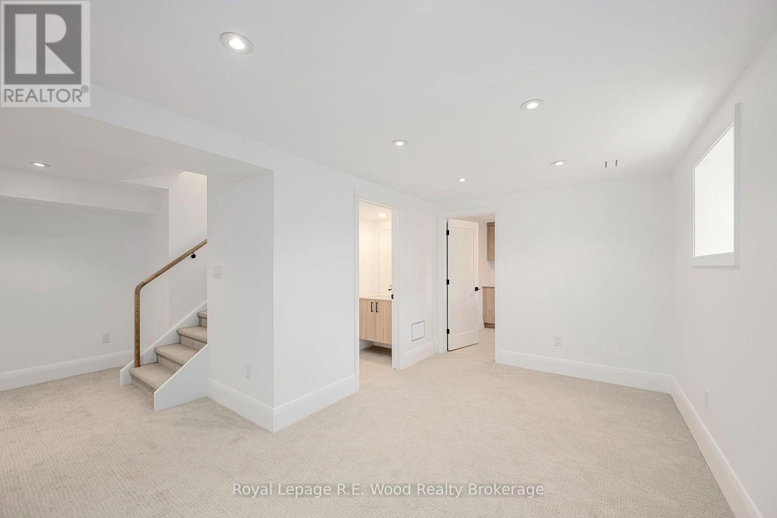 14 LUNDY LANE - Image 34