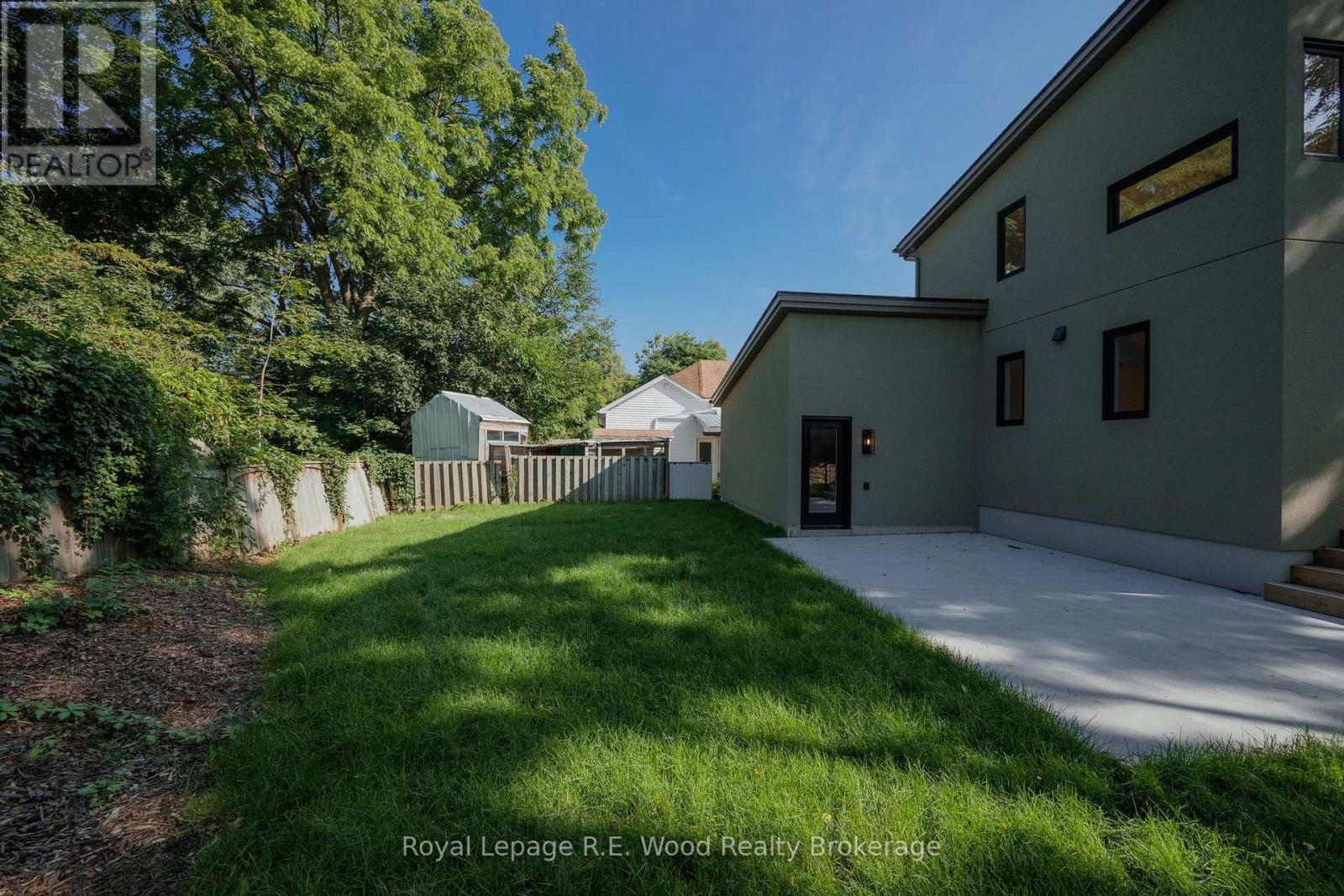 14 LUNDY LANE - 42