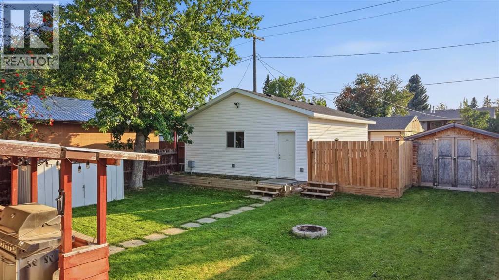 Listing photo – 3814 58 Avenue, Red Deer
