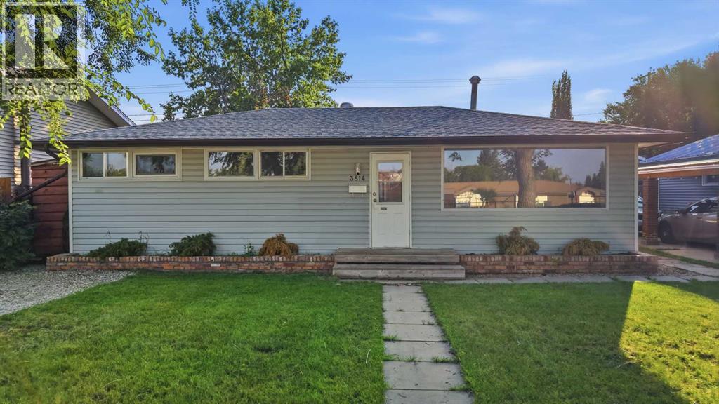 Listing photo – 3814 58 Avenue, Red Deer
