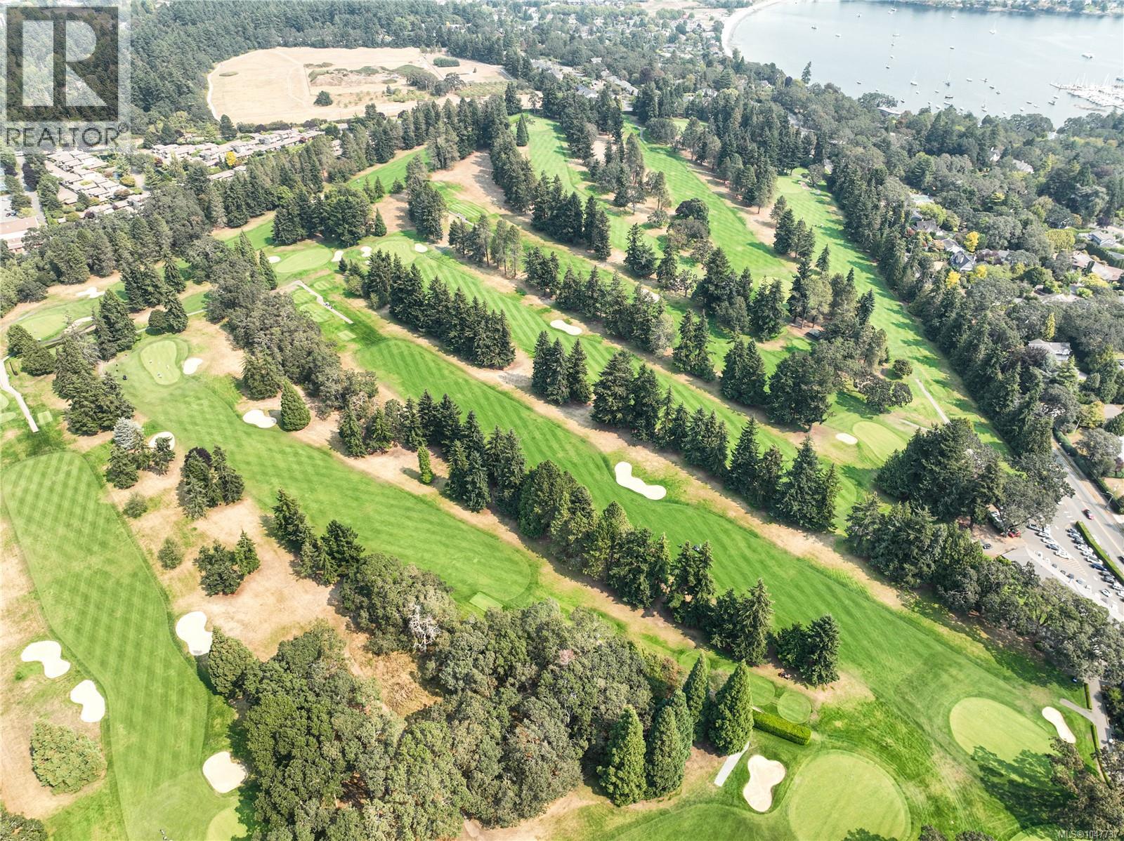  3278 Henderson Road, Oak Bay