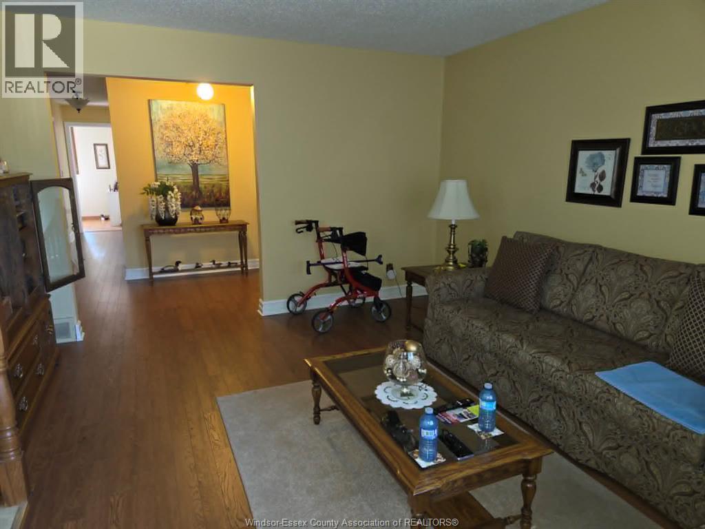 68 EDWARD STREET - Image 10
