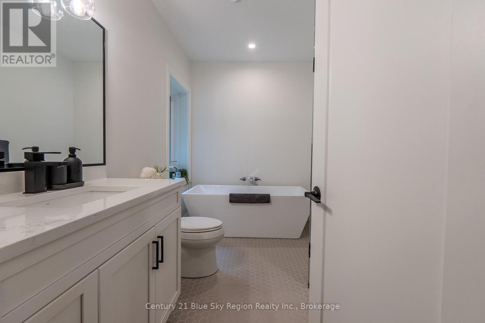 66 HURTUBISE ROAD - Image 20
