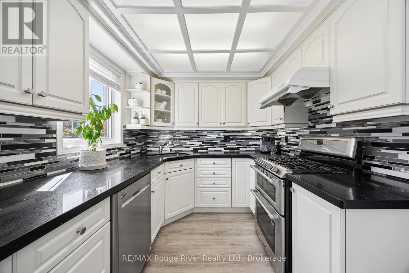 263 GLEN HILL DRIVE - Image 12