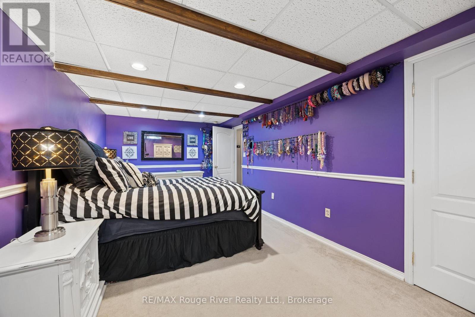 263 GLEN HILL DRIVE - Image 30
