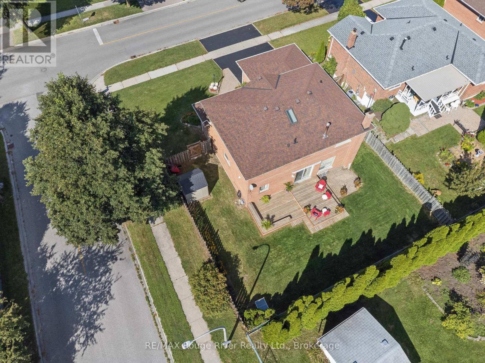 263 GLEN HILL DRIVE - 37