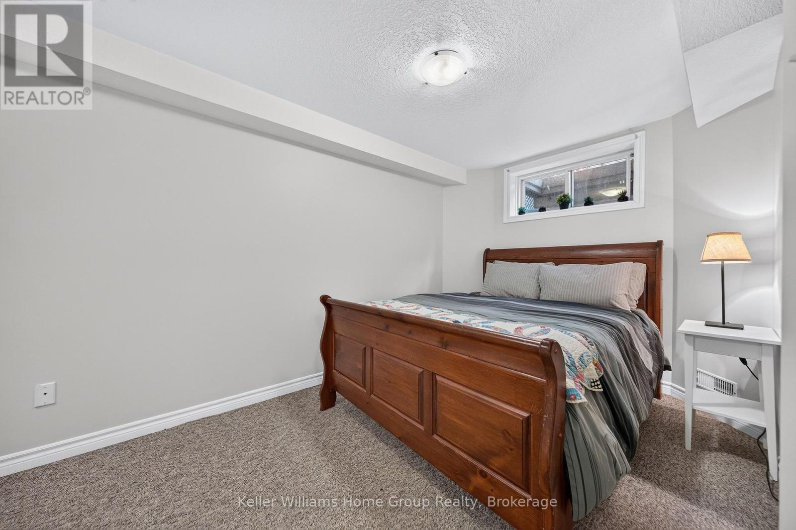 111 HALLS DRIVE - Image 44