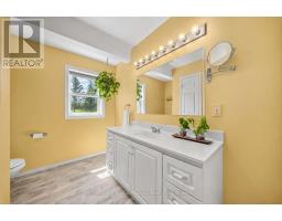 258 Lakeside Trail, Magnetawan, ON P0A1P0 Photo 18