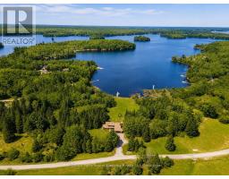 Primary Bedroom - 258 Lakeside Trail, Magnetawan, ON P0A1P0 Photo 6