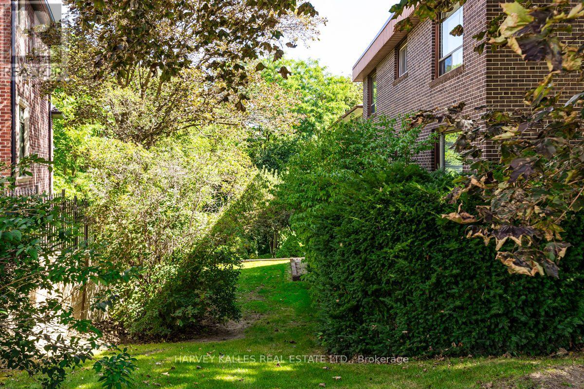 30 COREYDALE COURT - 42