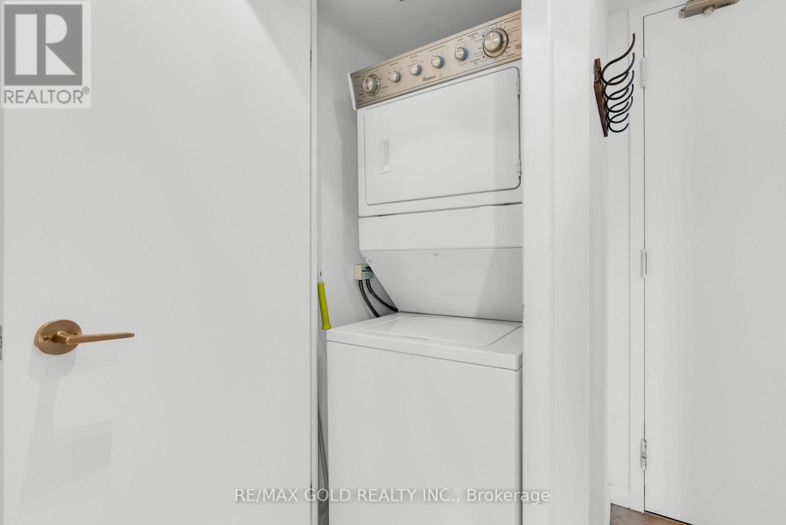 #1357 209 FORT YORK BOULEVARD - Image 28