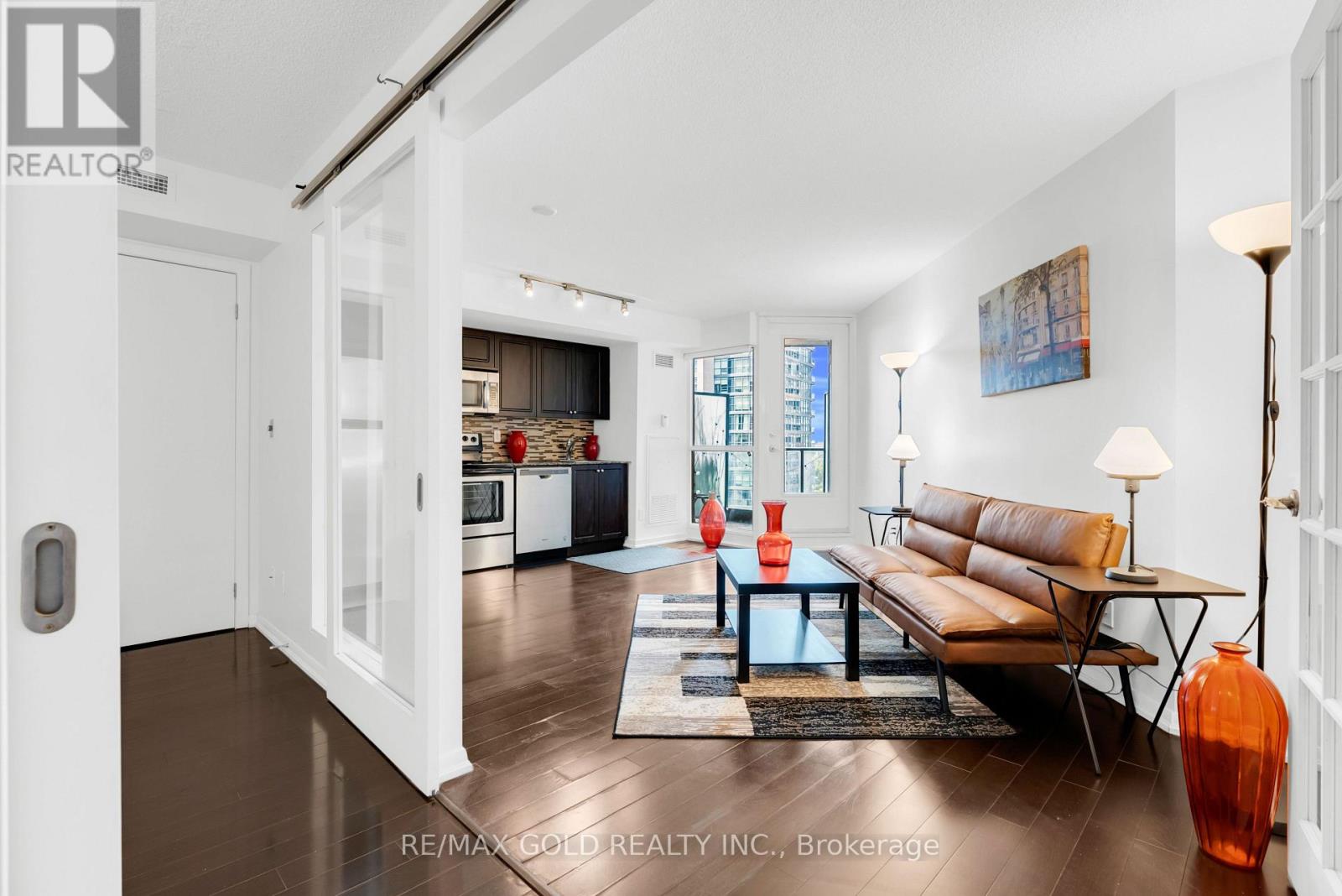 #1357 209 FORT YORK BOULEVARD - Image 8
