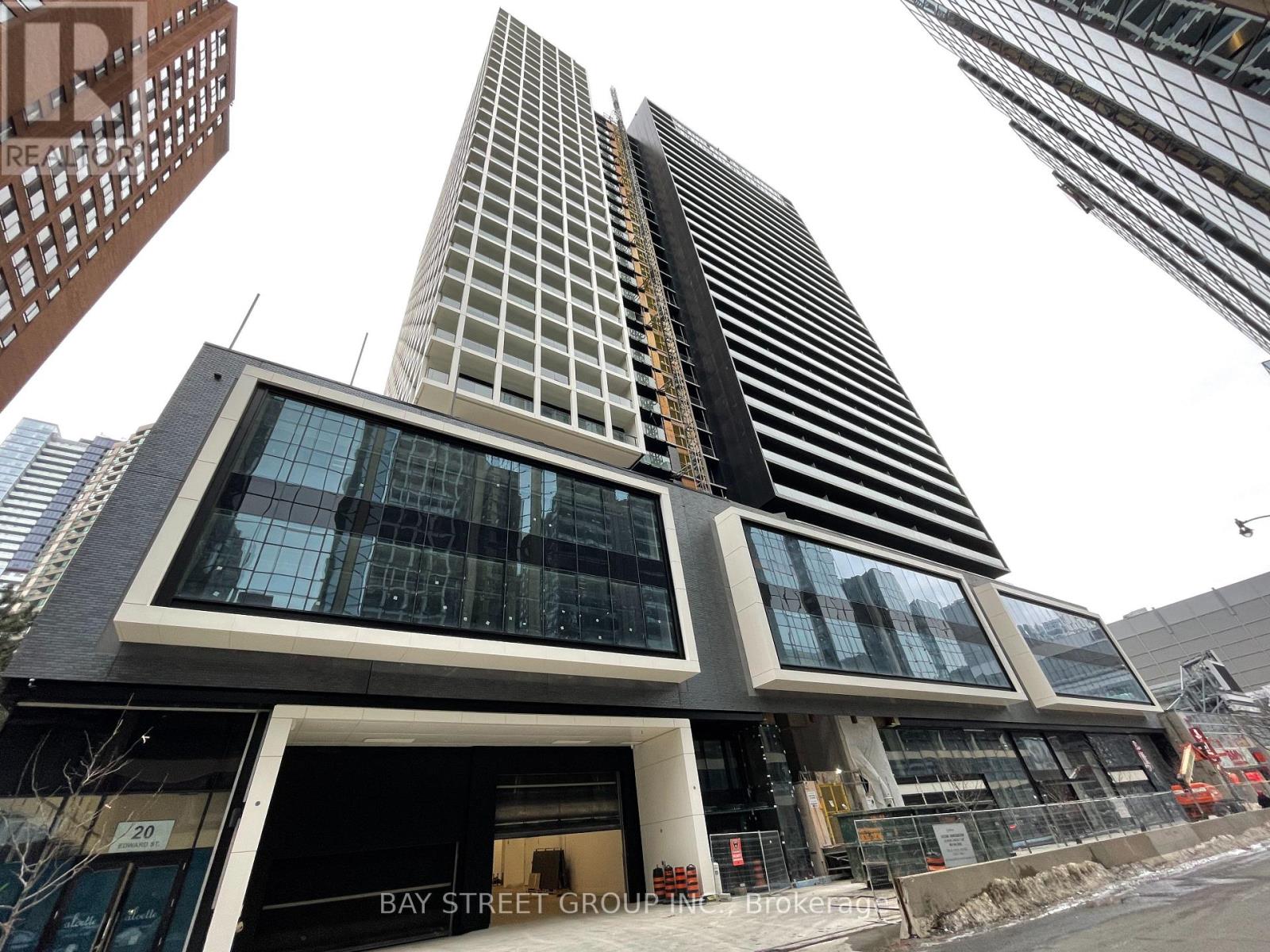 #1119 20 EDWARD STREET - 2