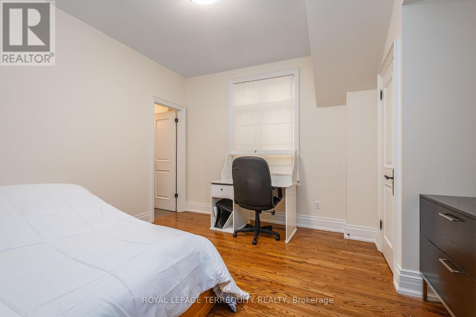 329 WALMER ROAD - 29