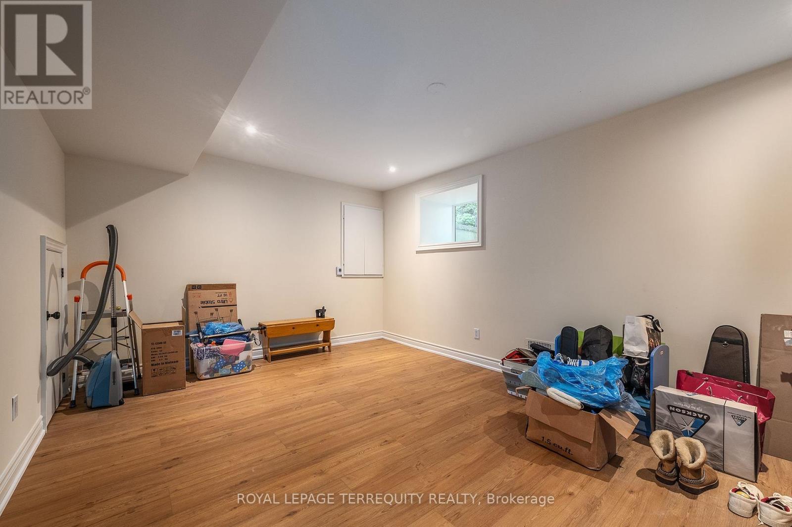 329 WALMER ROAD - Image 37