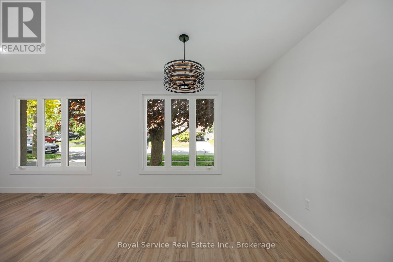 567 DAINTRY CRESCENT - Image 12