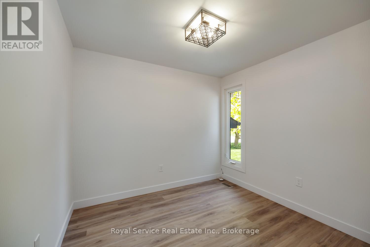 567 DAINTRY CRESCENT - Image 27
