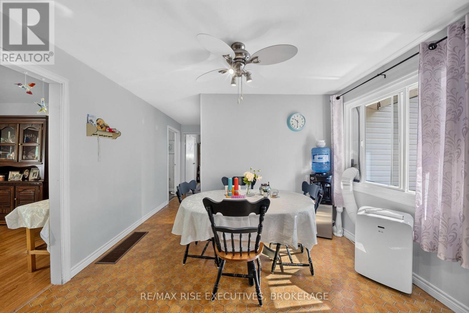 6900 PERTH ROAD - Image 15