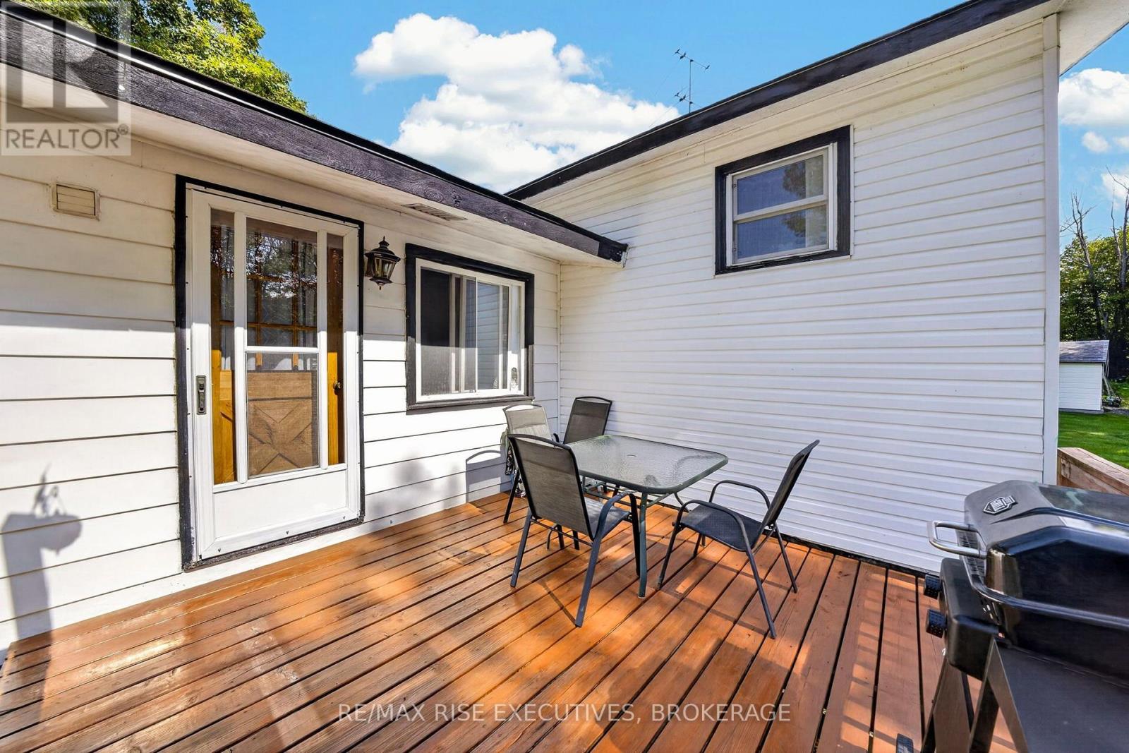 6900 PERTH ROAD - 26