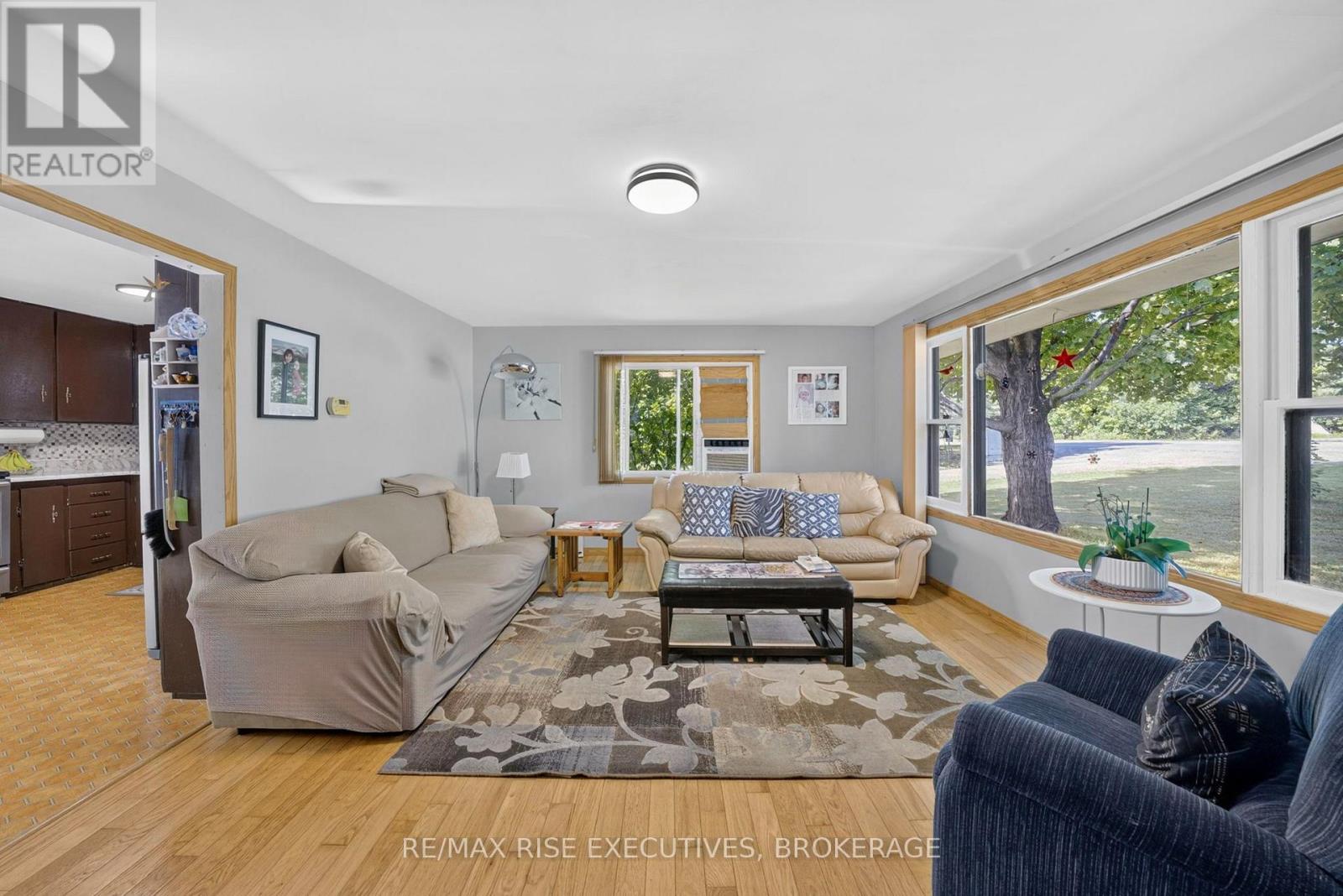 6900 PERTH ROAD - Image 7