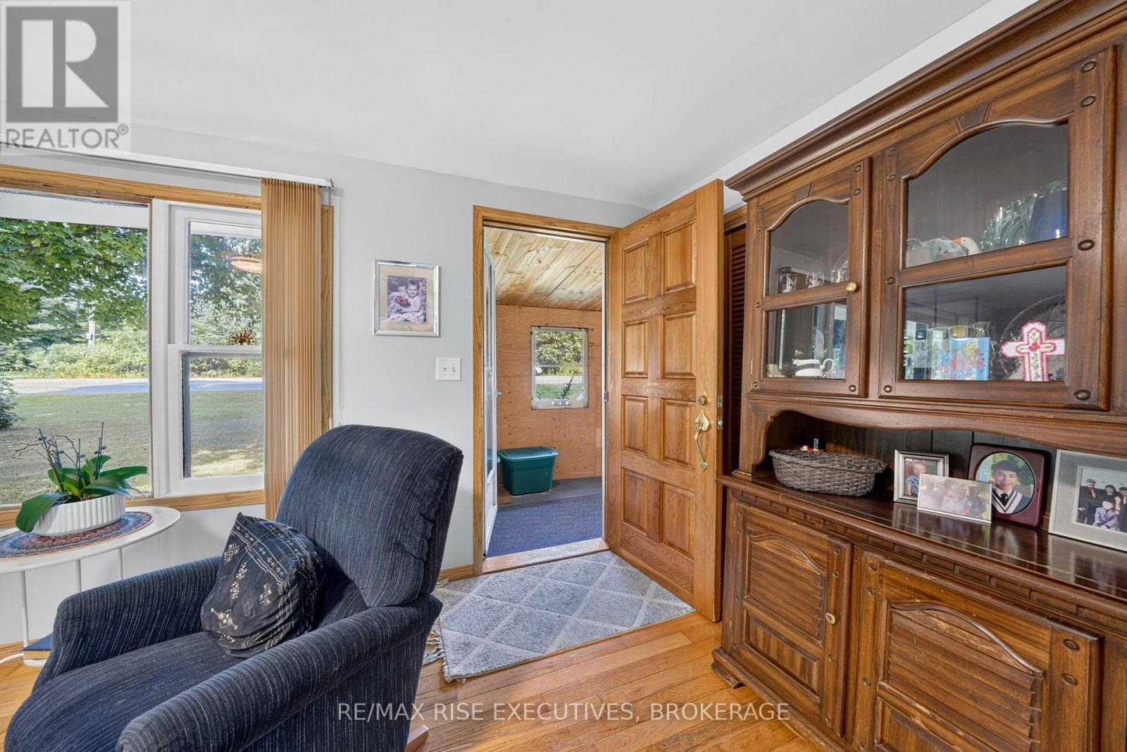 6900 PERTH ROAD - Image 8