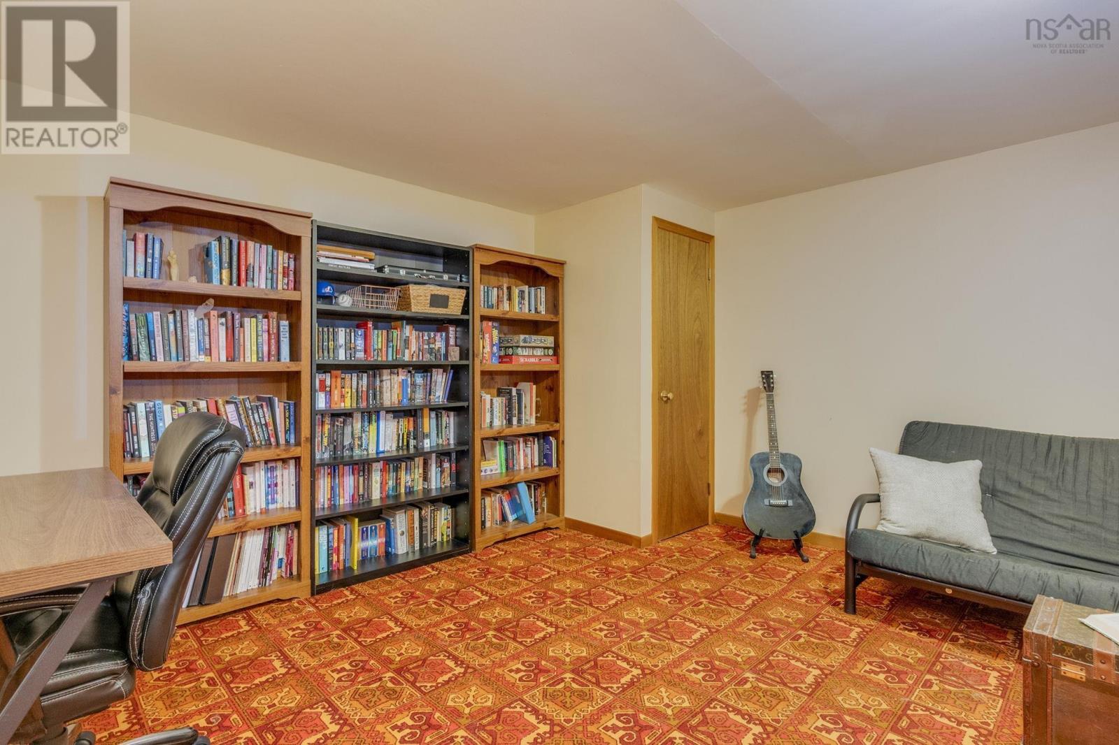 62 Cook Avenue - Image 32