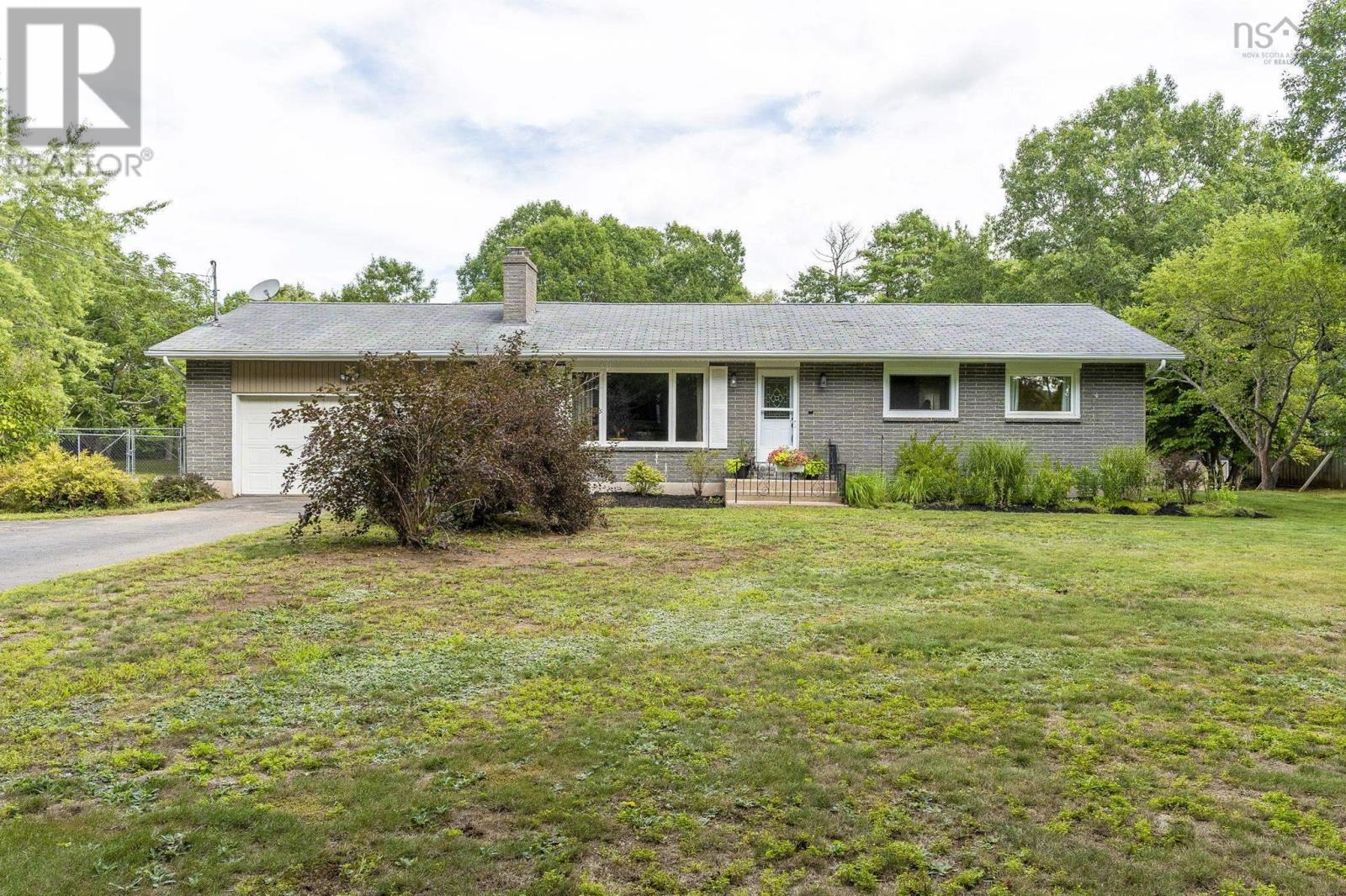 62 Cook Avenue - Image 3