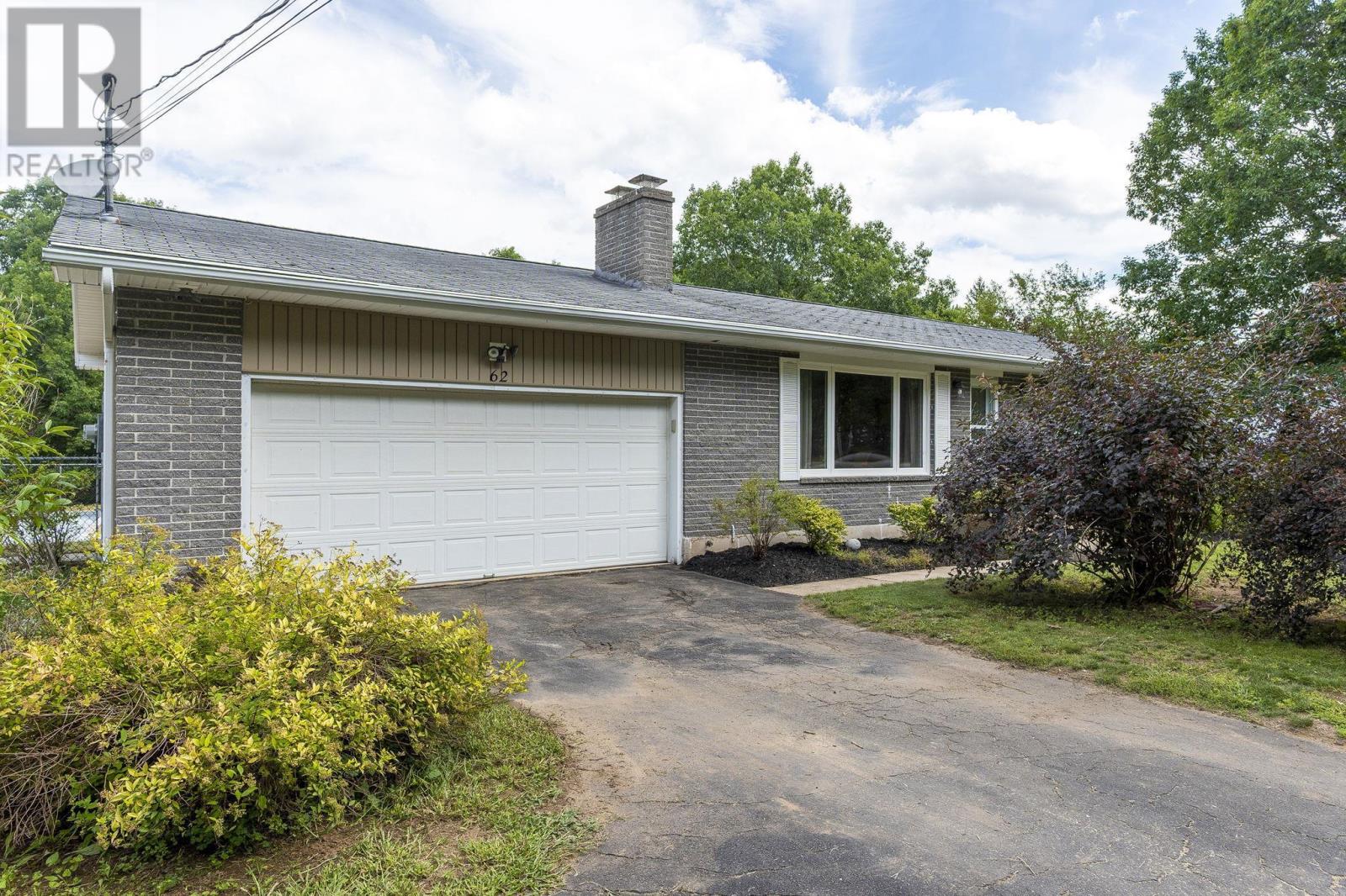 62 Cook Avenue - 42
