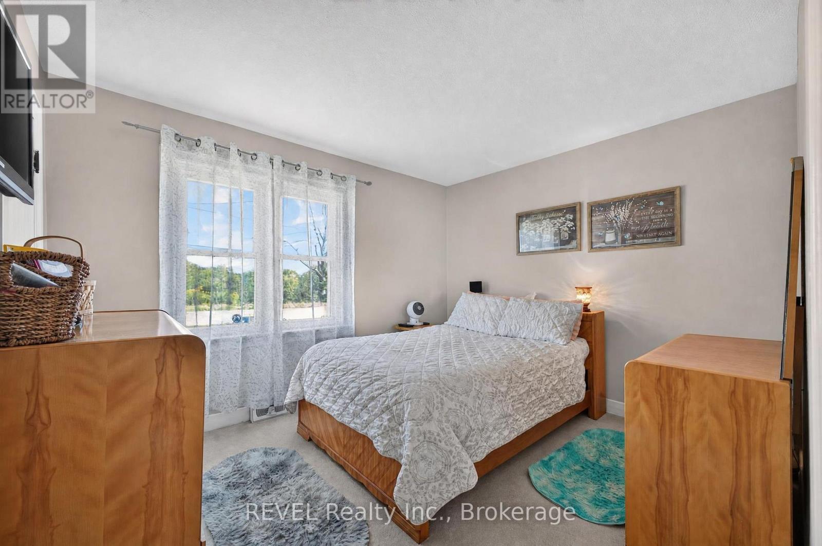 33 LEWIS STREET - Image 14