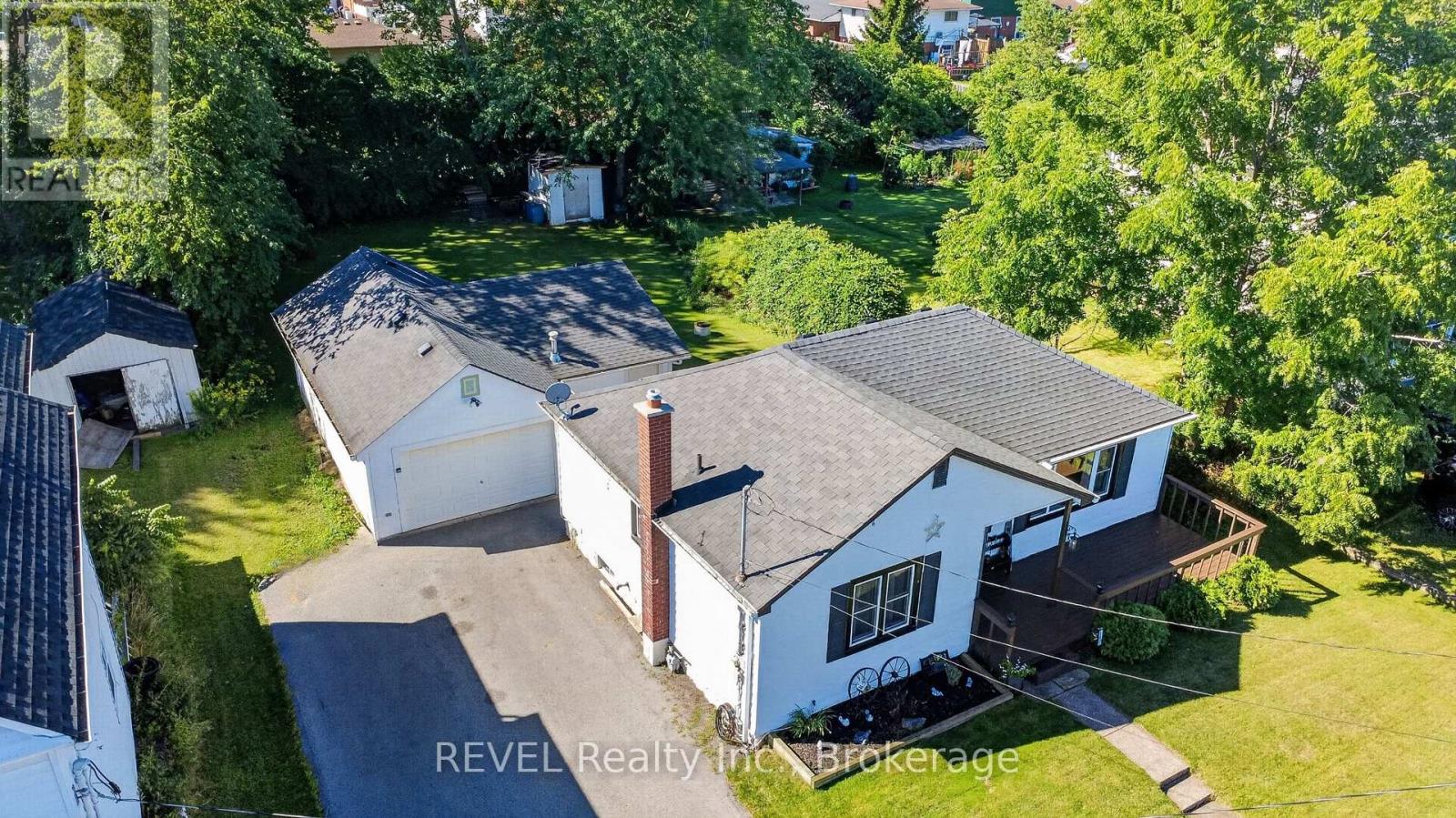 33 LEWIS STREET - 5