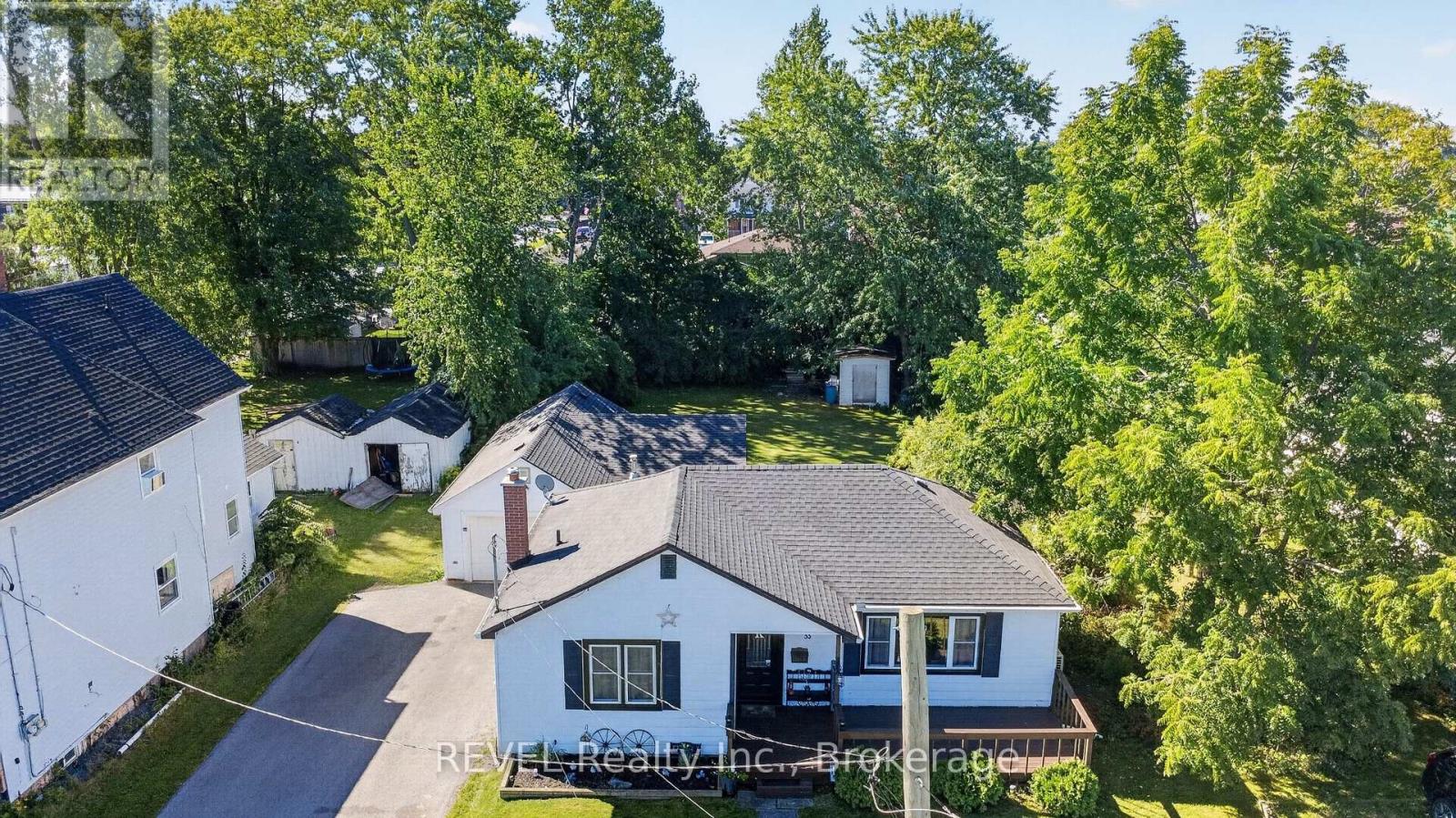 33 LEWIS STREET - 6