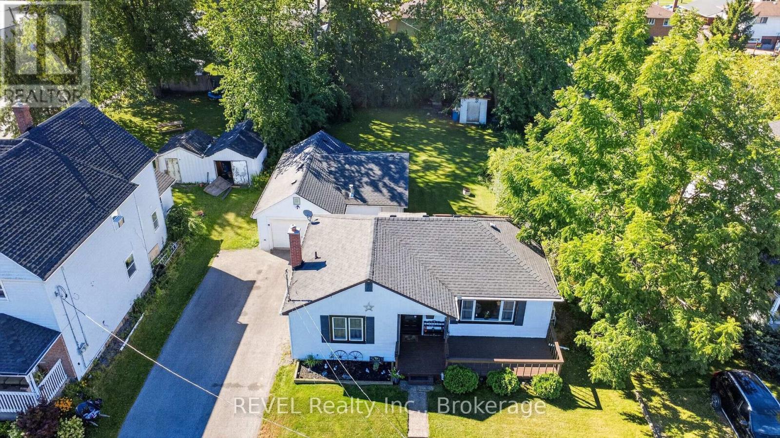 33 LEWIS STREET - Image 7