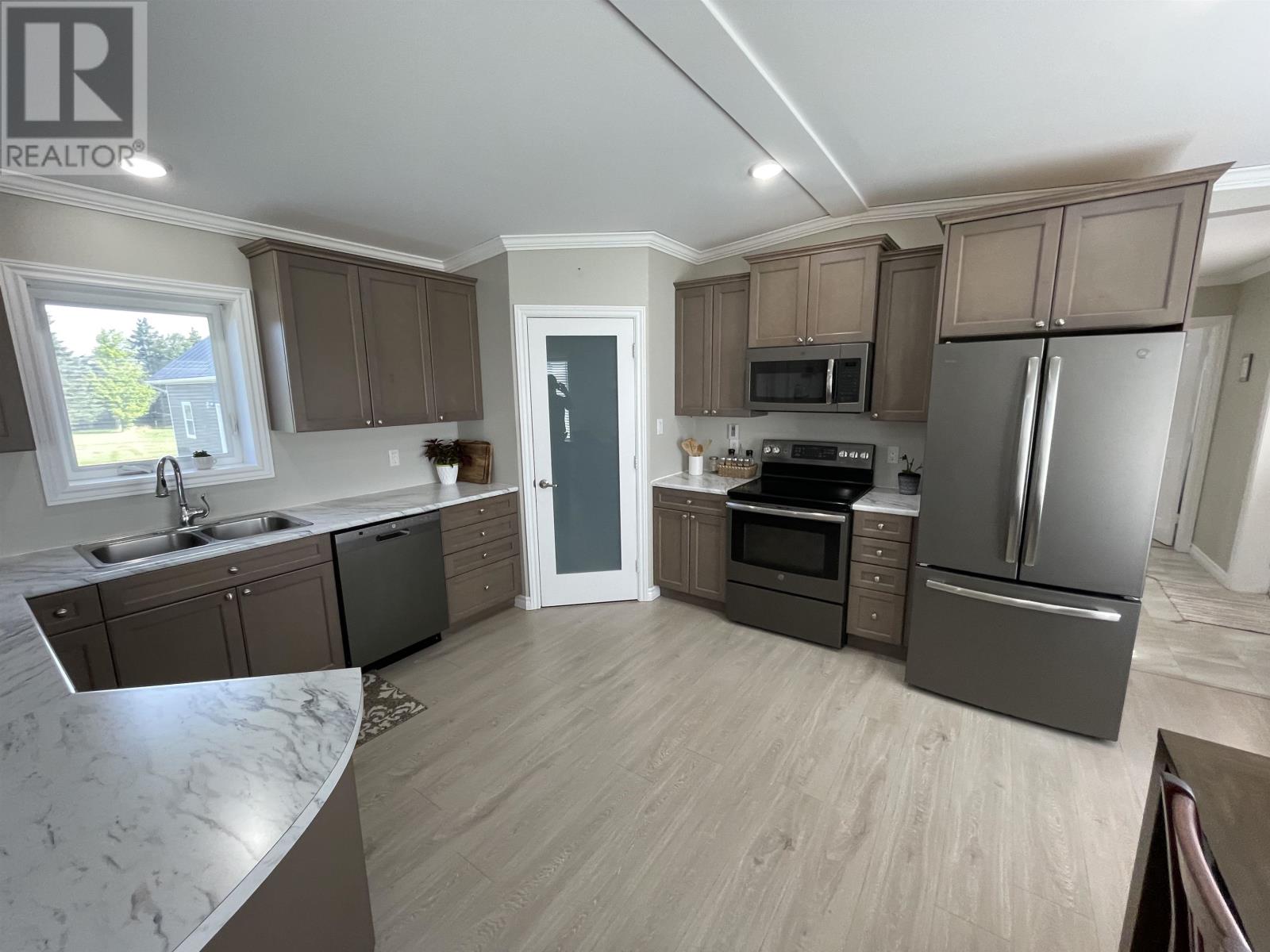 408 FORTUNE COVE Road - Image 5