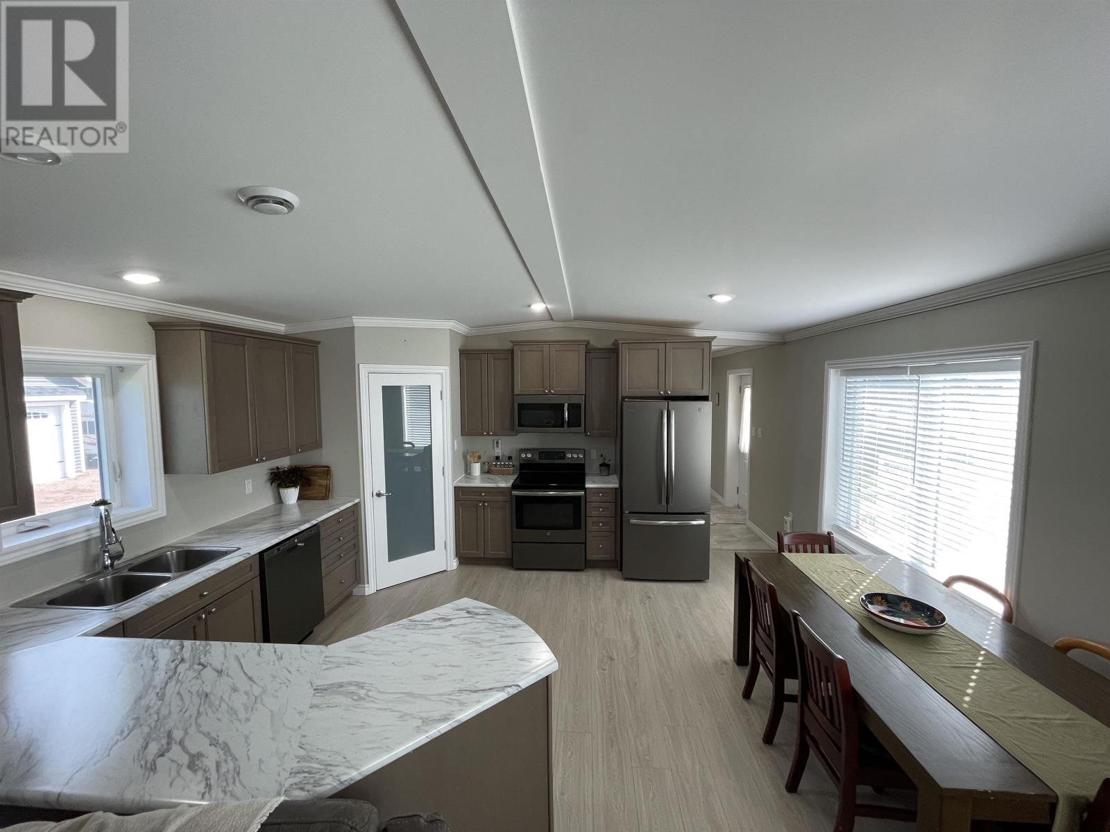 408 FORTUNE COVE Road - Image 6