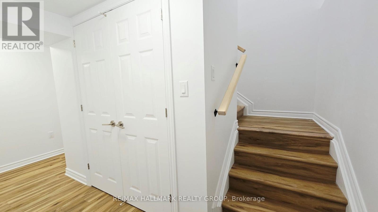 221 CASTLEFRANK ROAD - 22