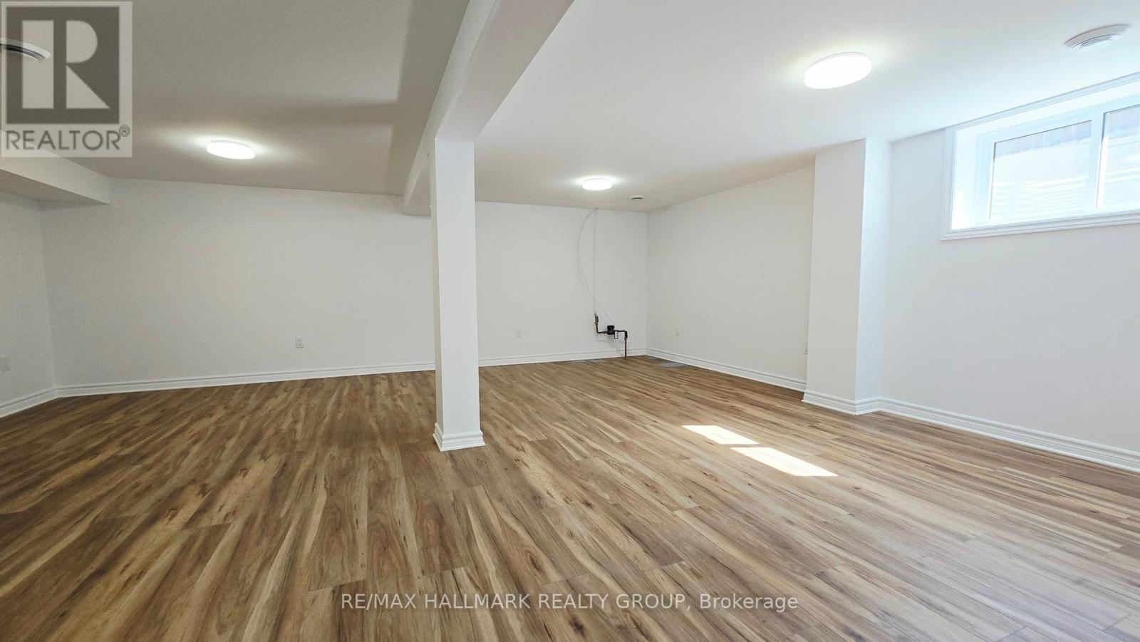 221 CASTLEFRANK ROAD - 23