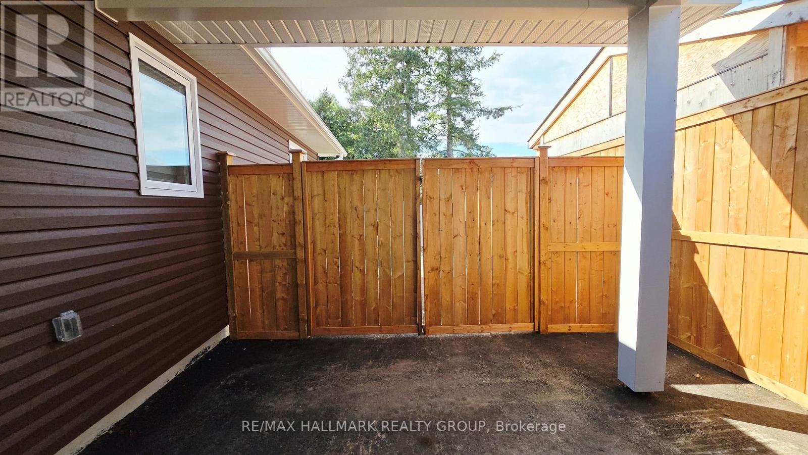 221 CASTLEFRANK ROAD - 30