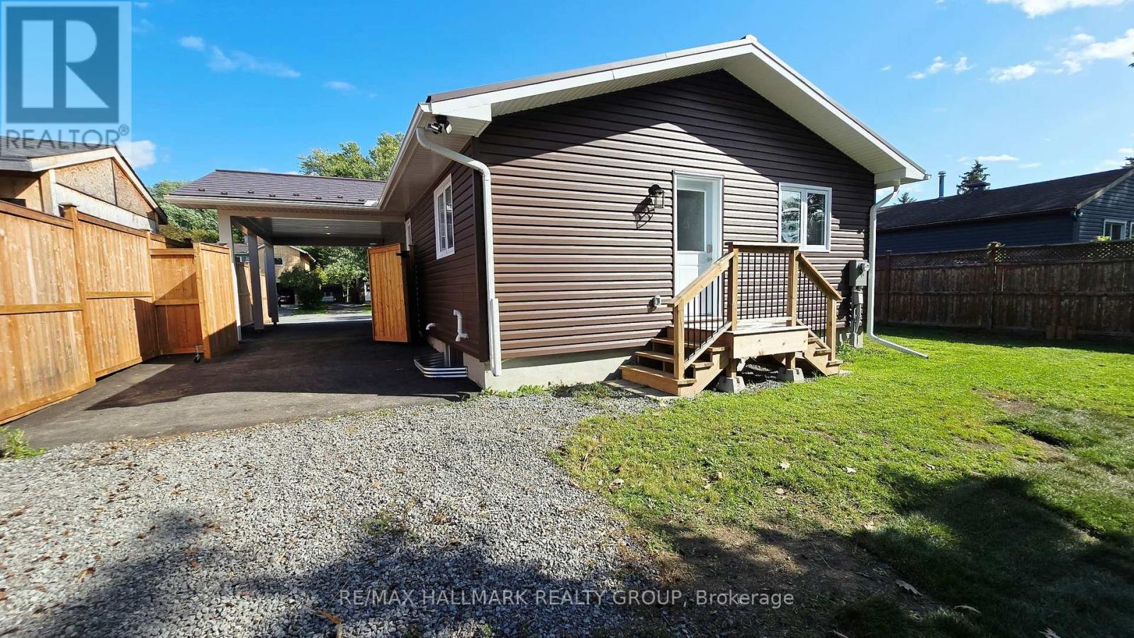 221 CASTLEFRANK ROAD - 35
