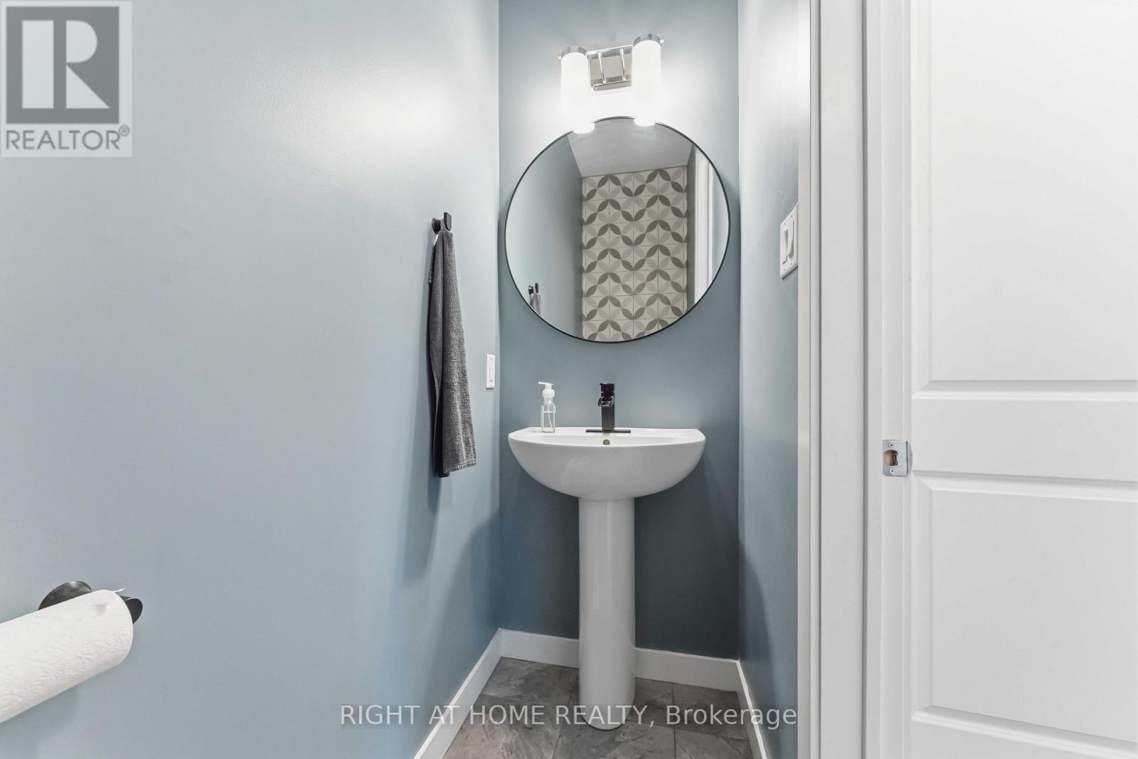 730 KIRKHAM CRESCENT - Image 23
