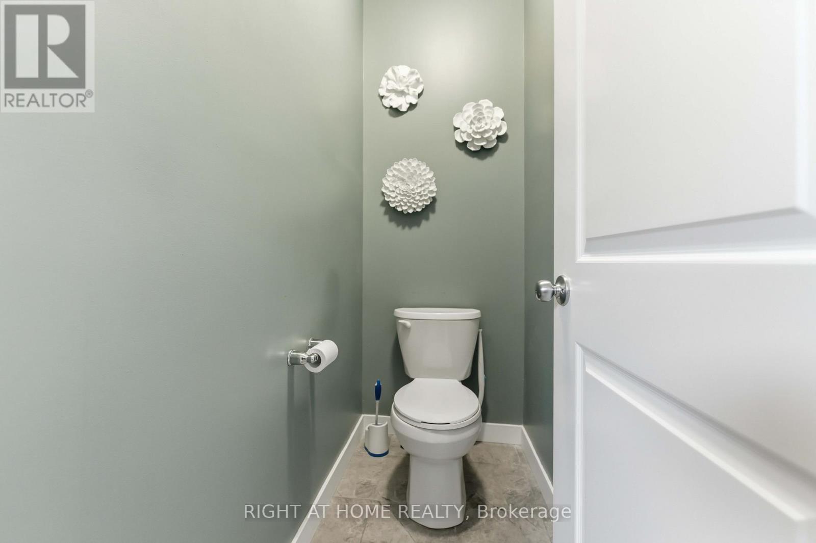 730 KIRKHAM CRESCENT - Image 27