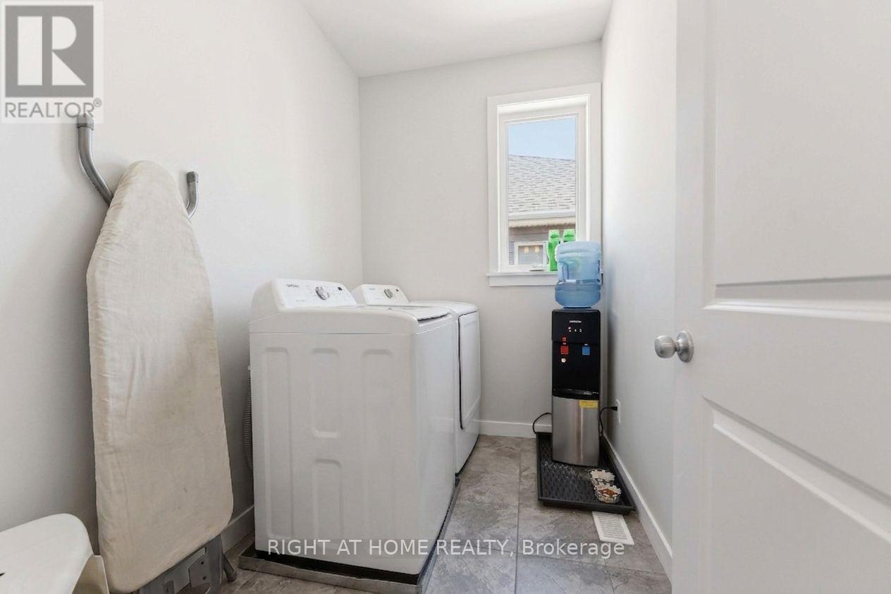 730 KIRKHAM CRESCENT - Image 32
